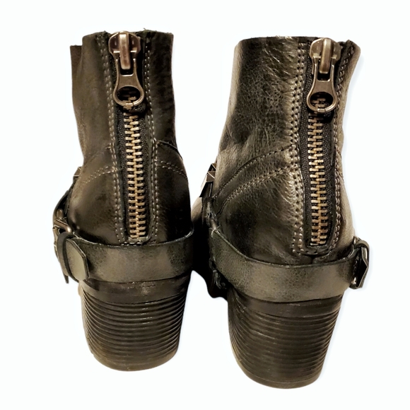 SOLD 🚫 - Picture 3 of 6